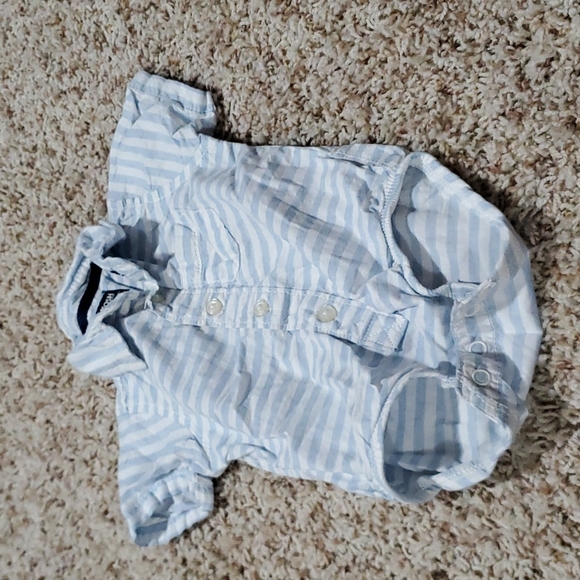 Button down baby bodysuit